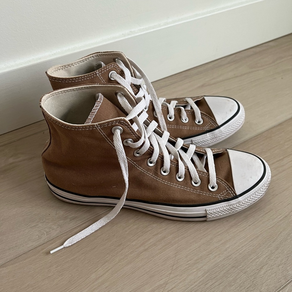 High top converse for men size us 9